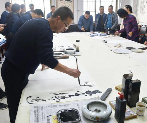 文化交流促發(fā)展 翰墨丹青繪新篇——縣政協(xié)組織文化藝術(shù)界委員赴宕昌縣開展考察交流活動(dòng)